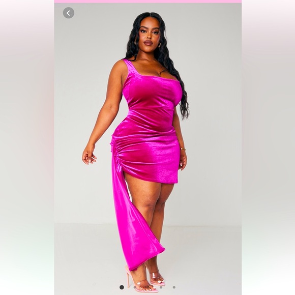 Pink dress - Picture 1 of 6